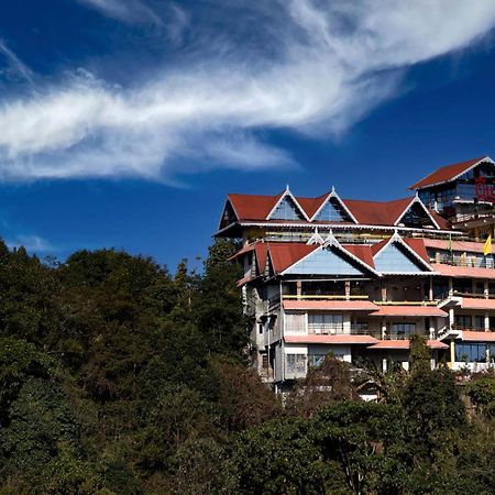 Hotel Bungalow de 466 m² con 21 habitación/es y 21 baño/s de uso privado, en Mirik Exterior foto